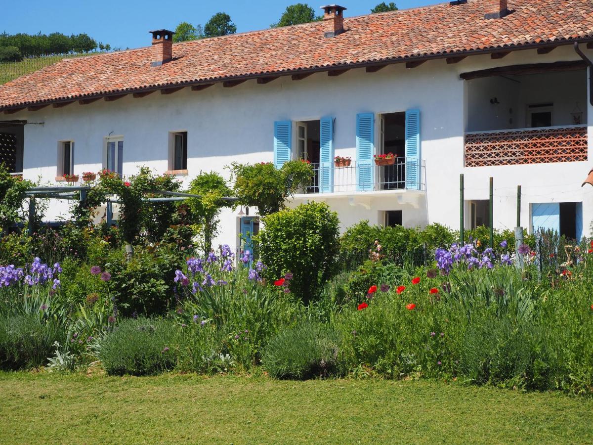 Casa Del Roseto Bed & Breakfast Belveglio Exterior photo