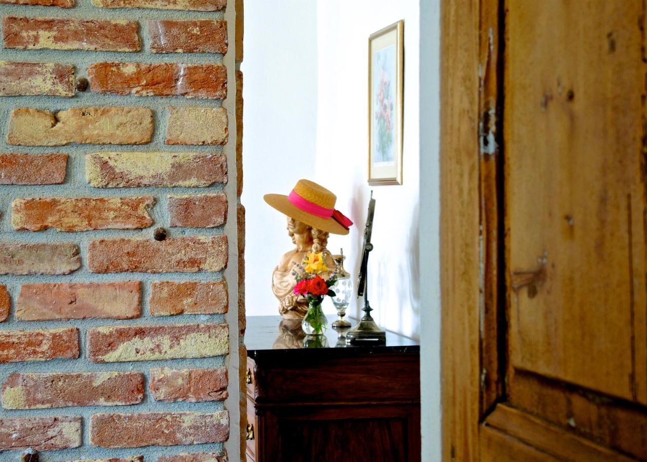 Casa Del Roseto Bed & Breakfast Belveglio Exterior photo
